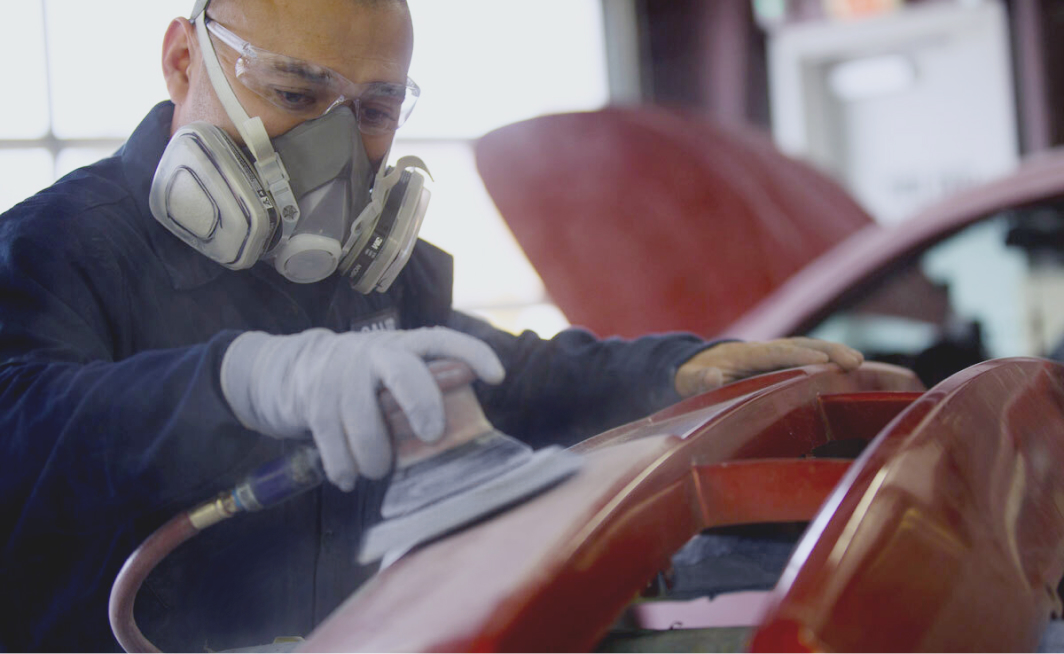 Removing Clear Coat: A Brief Guide for Students in Auto Body Technician  Training